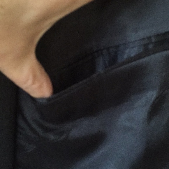 Grey suit with red pinstripes - Picture 6 of 12